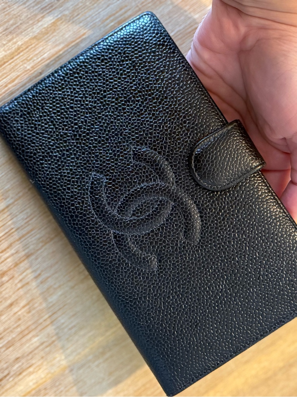 CHANEL Black Caviar Leather Card & Key Holder with Embossed CC